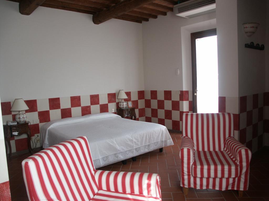 Locanda Le Boscarecce Castelfiorentino Oda fotoğraf